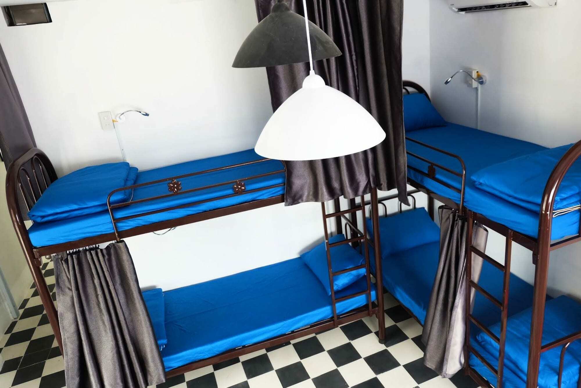 Green Vibes Hostel (Adults Only) フエ エクステリア 写真